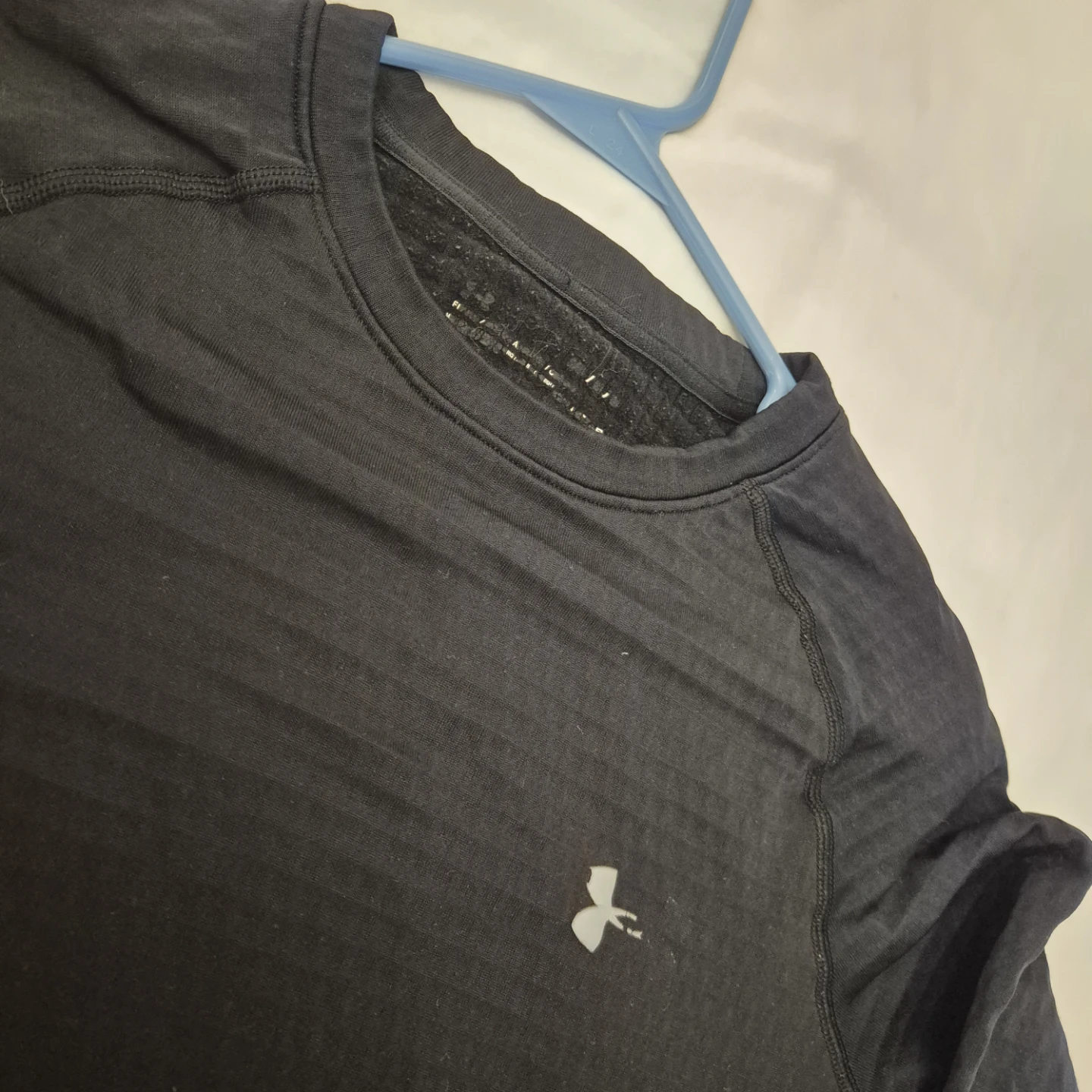 Under Armour Black Long Sleeve Thermal Shirt - photo 2