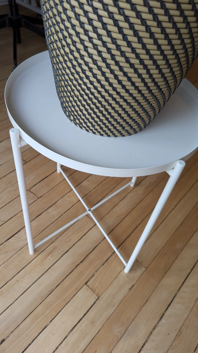 IKEA White Tray side Table/ petite table Ikea blanche - photo 2