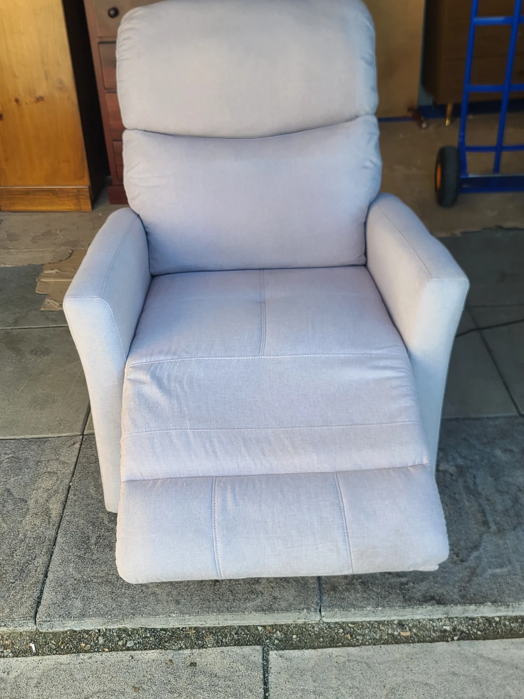 Light Grey Power Recliner Chair - photo 5