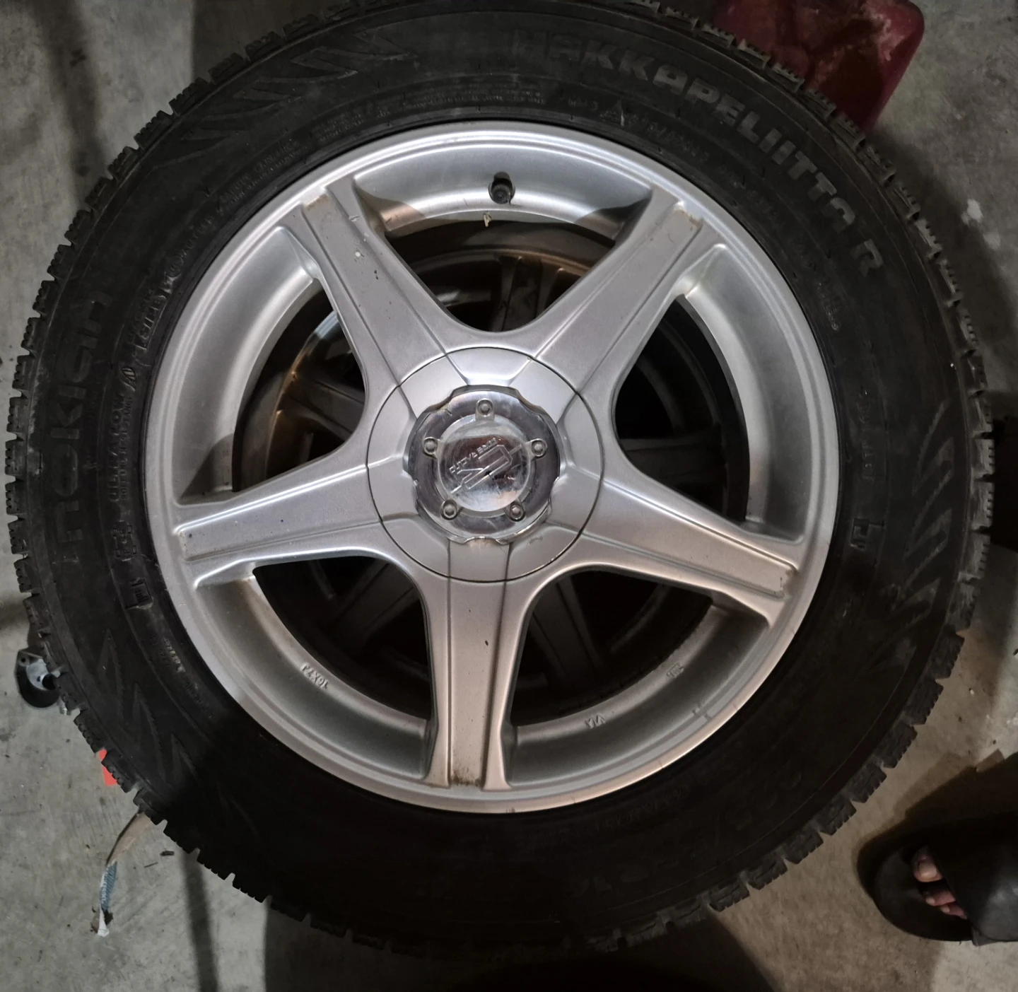 Pair of 2 Nokian Tires Plus Rims Size 225 55 R16 M+S *DEAL* - photo 3