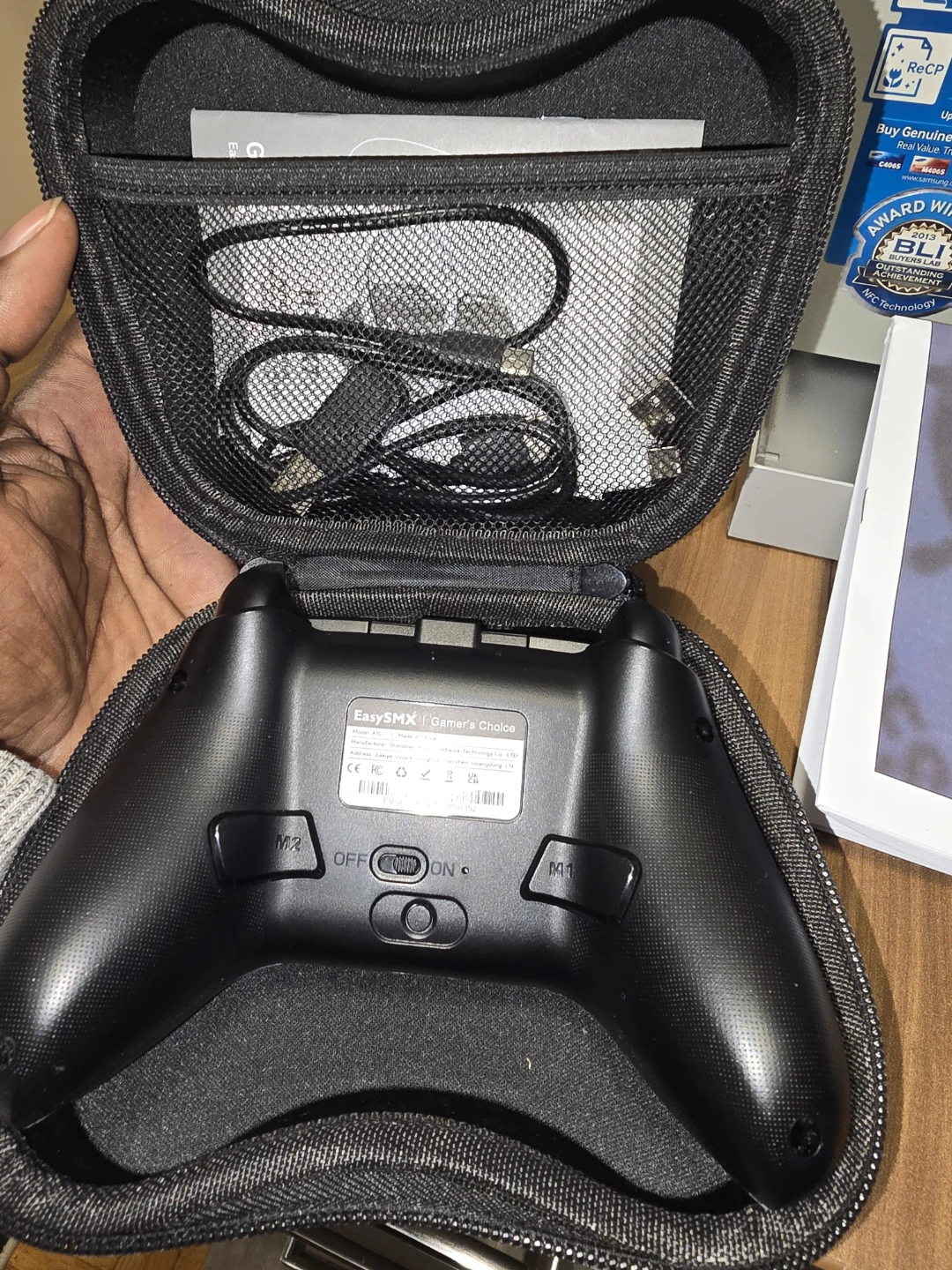 EasySMX Pro Wireless Game Controller - photo 2