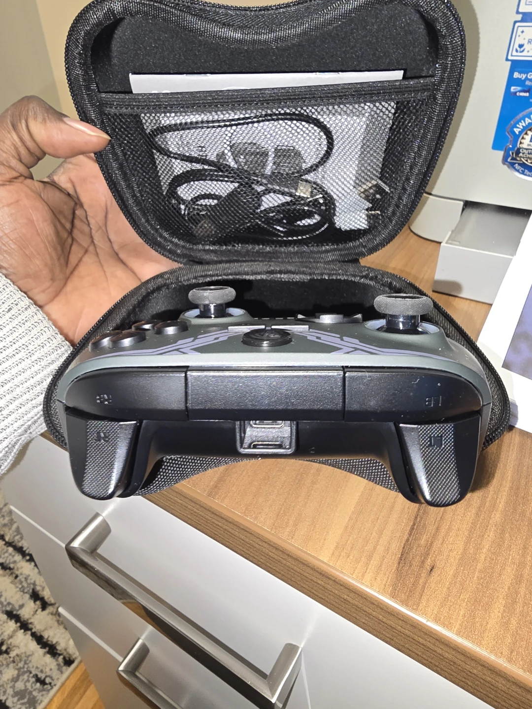 EasySMX Pro Wireless Game Controller - photo 3