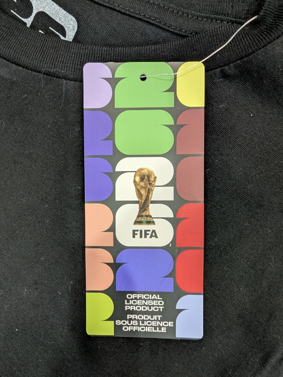 NWT - 2026 FIFA Trophy World Cup T-shirt Size L - photo 3