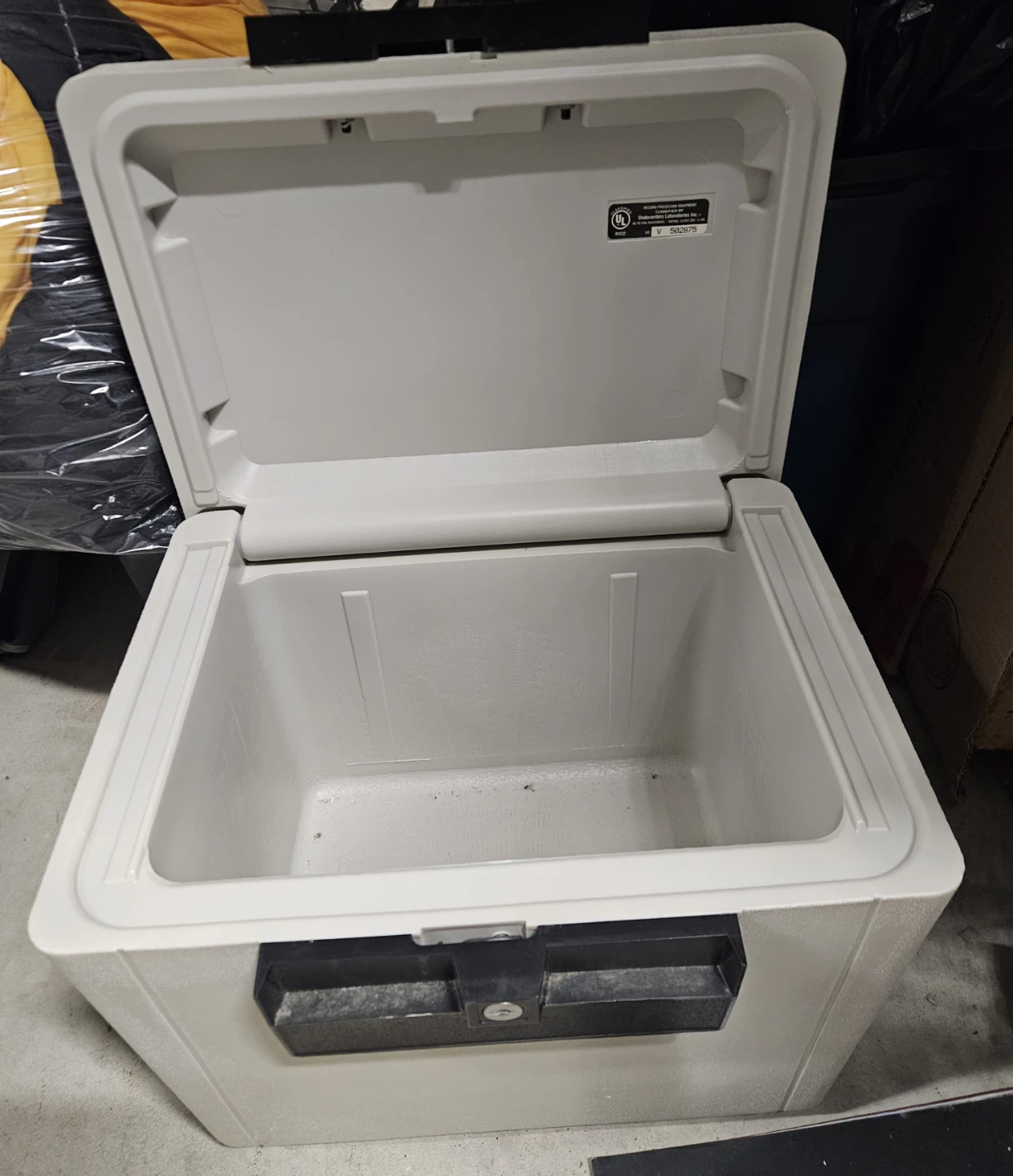 SentrySafe 1170 Fire Chest - photo 2