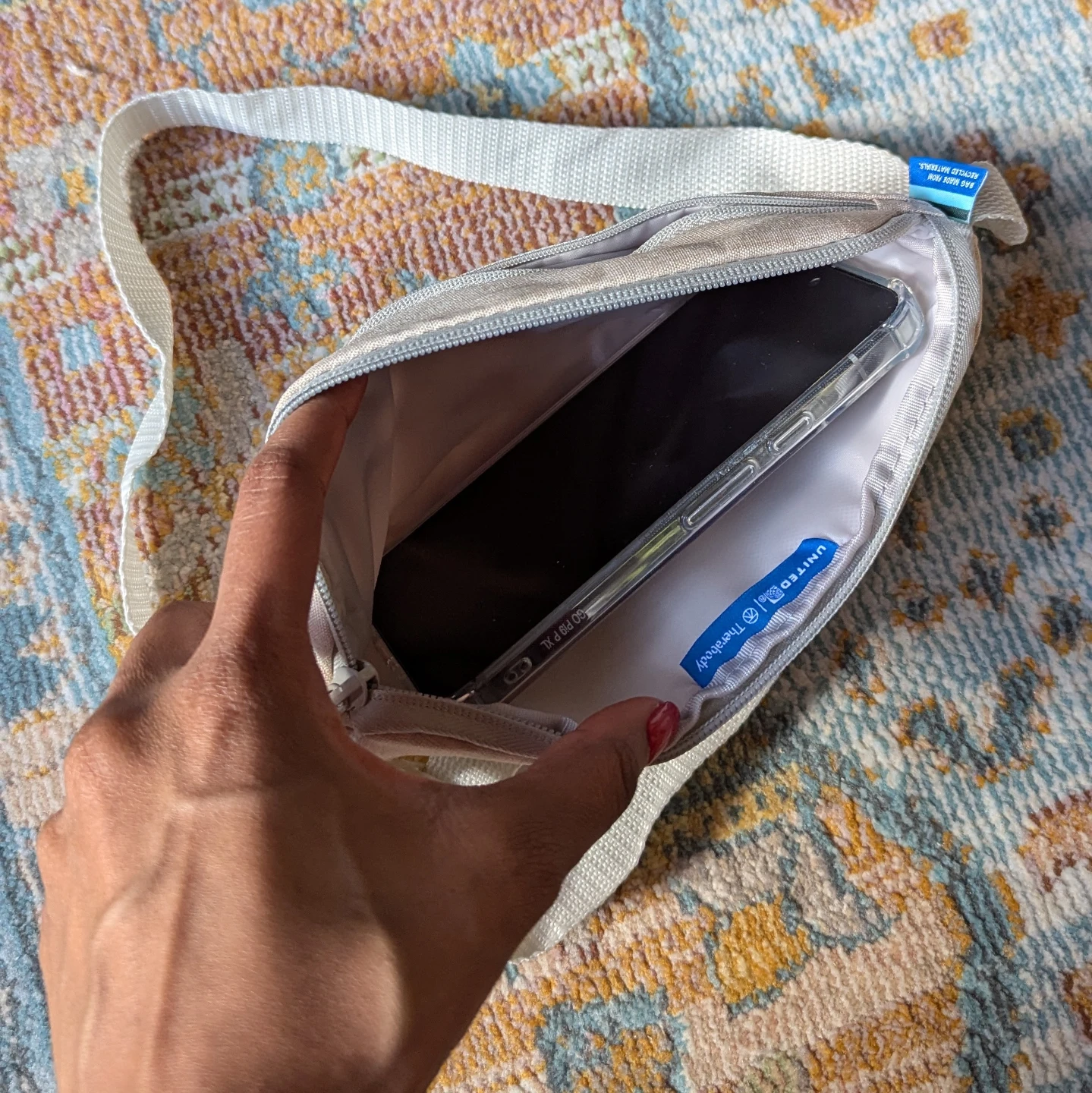 Therabody Fanny Pack - brand new - cream/beige - photo 4