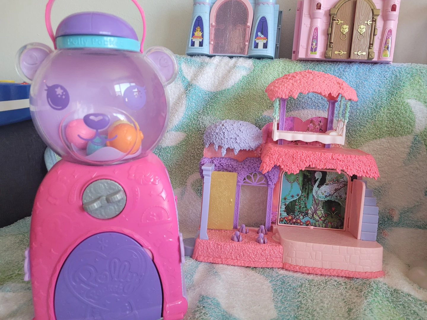 9 Dollhouses - photo 4