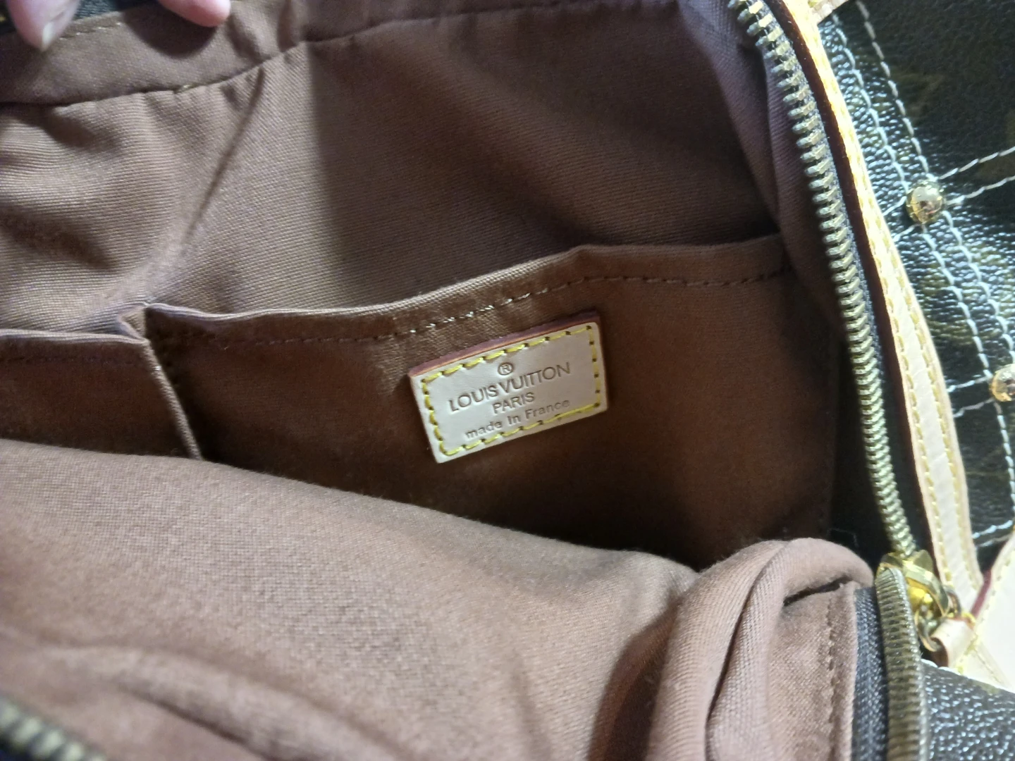 Louis Vuitton Monogram Tote Bag - photo 3
