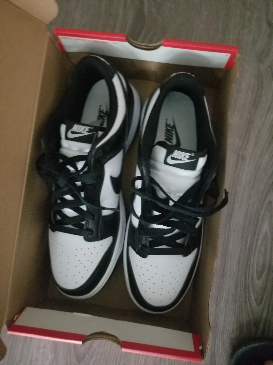 Nike Dunk Low Black White