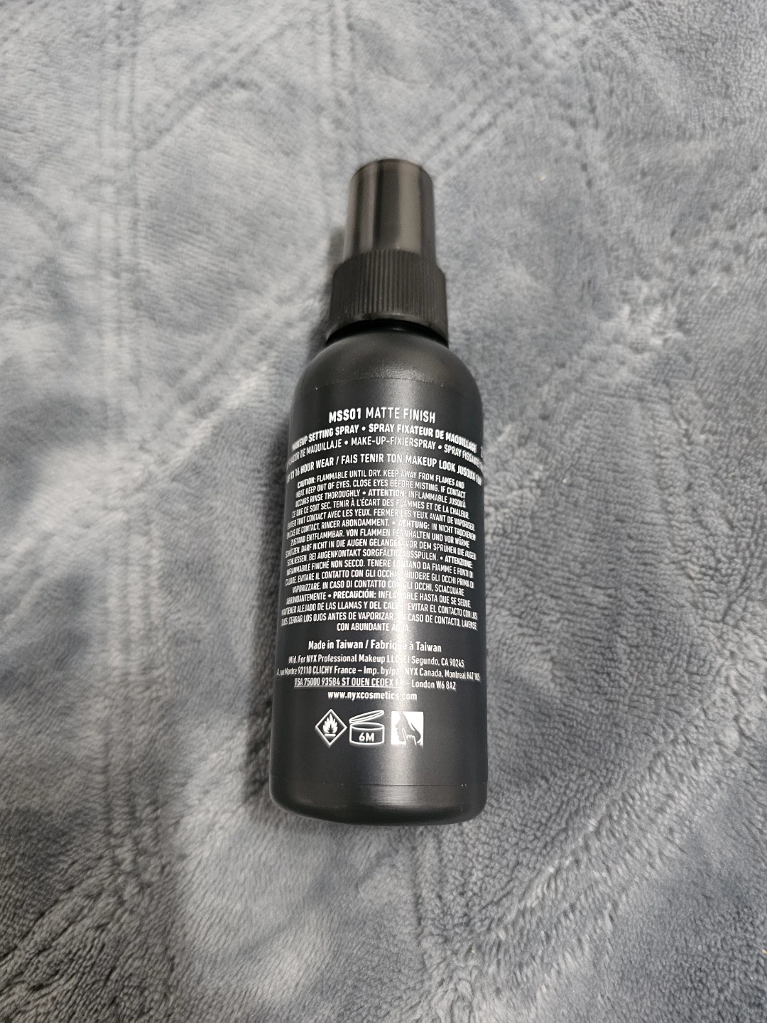 NYX MATTE FINISH Make-Up Setting Spray - photo 2