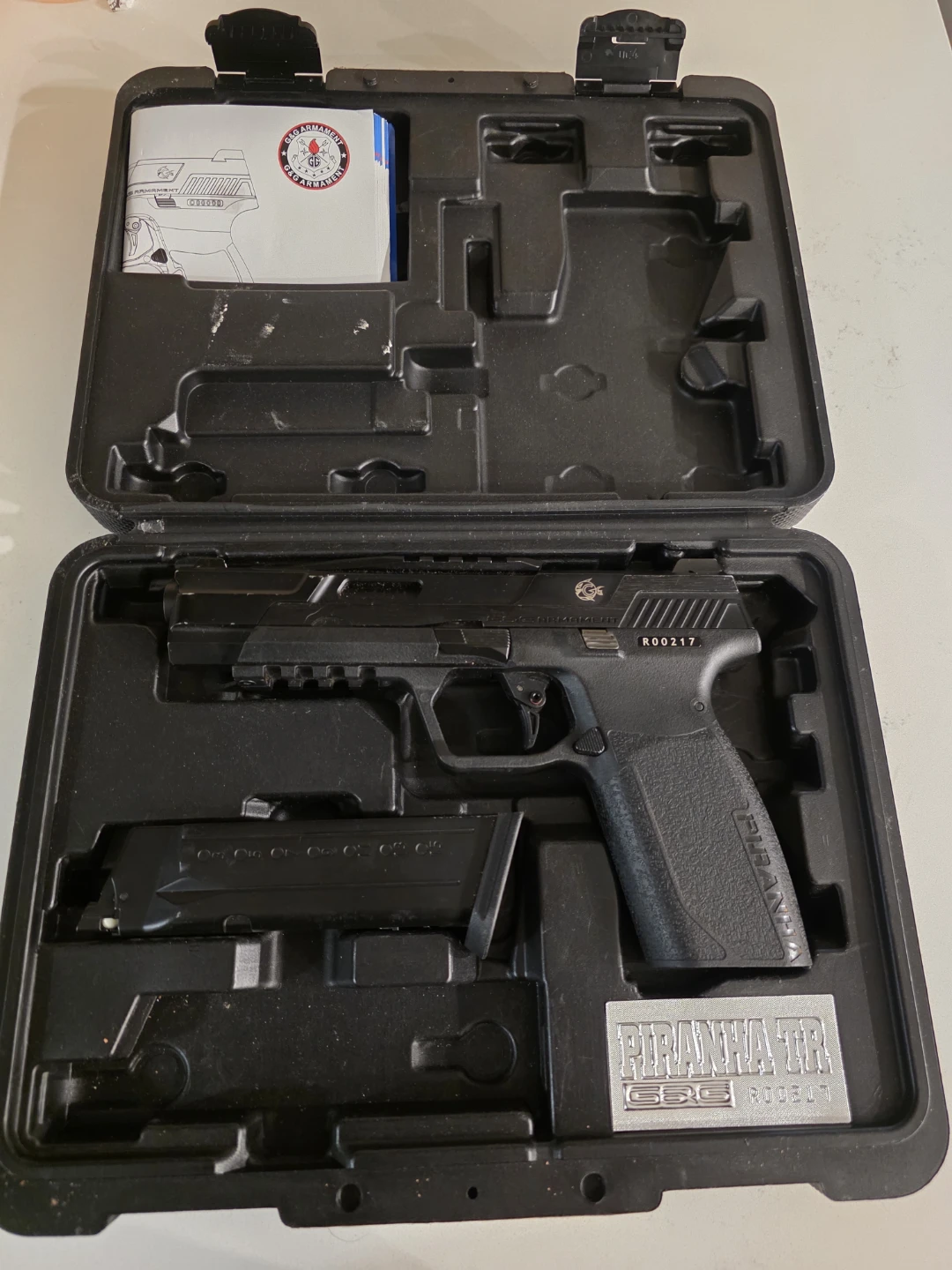 Piranha TR CO2 Airsoft Pistol $200 - photo 2