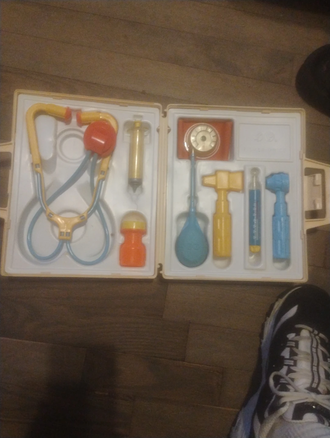 Fisher-Price Medical Kit Toy - photo 2