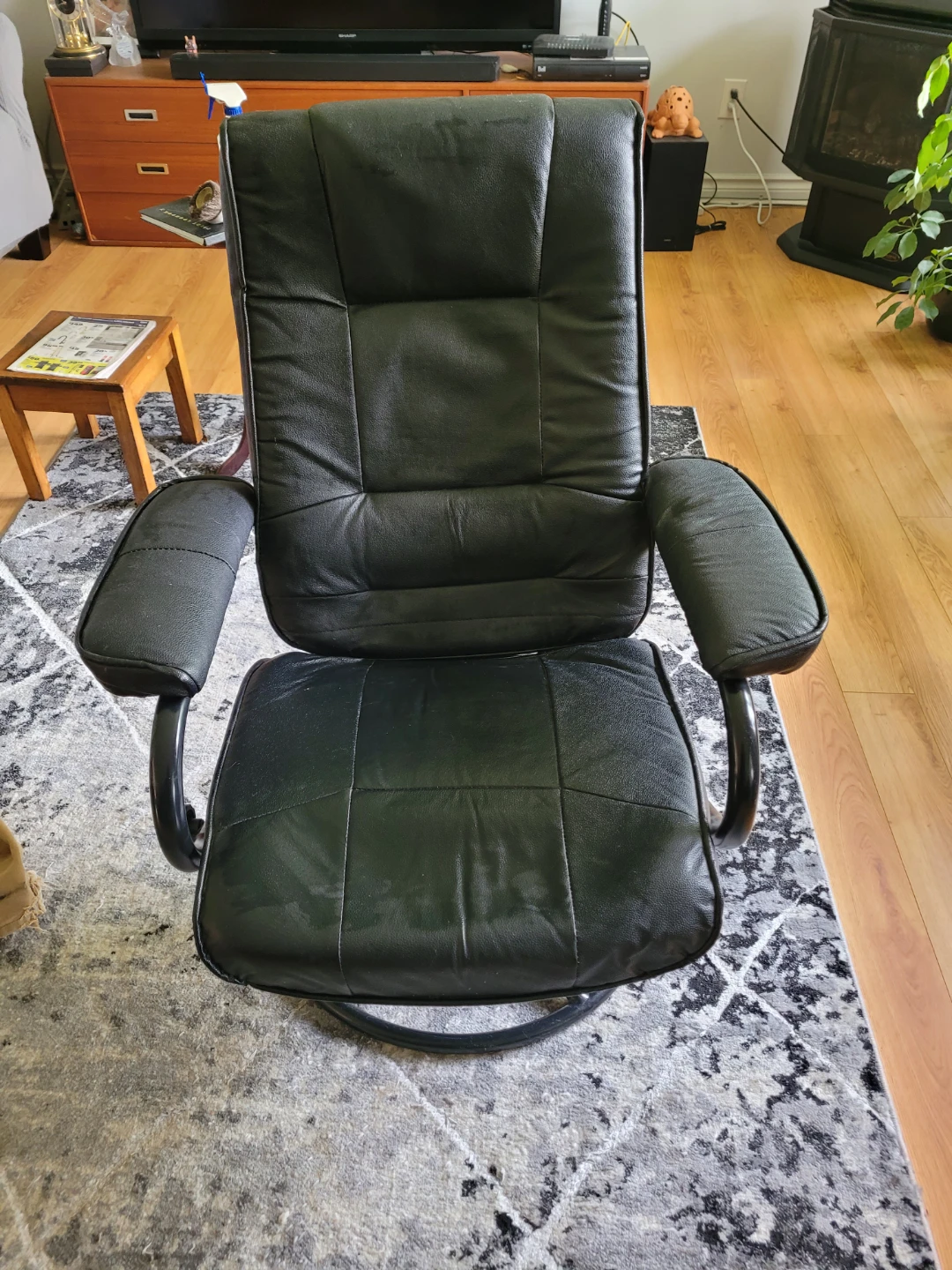 Black Faux Leather Office Chair