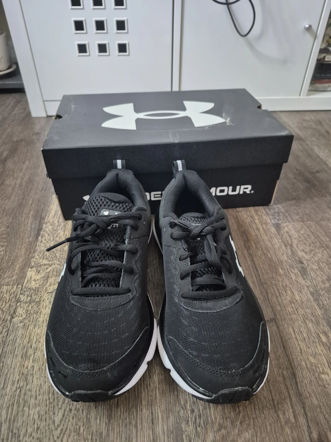 New Under Armour Women's Charged Training Shoes Size 10 - photo 5