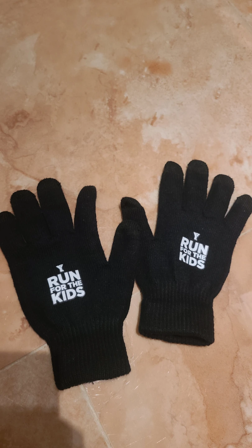 Run For The Kids Black Knit Gloves