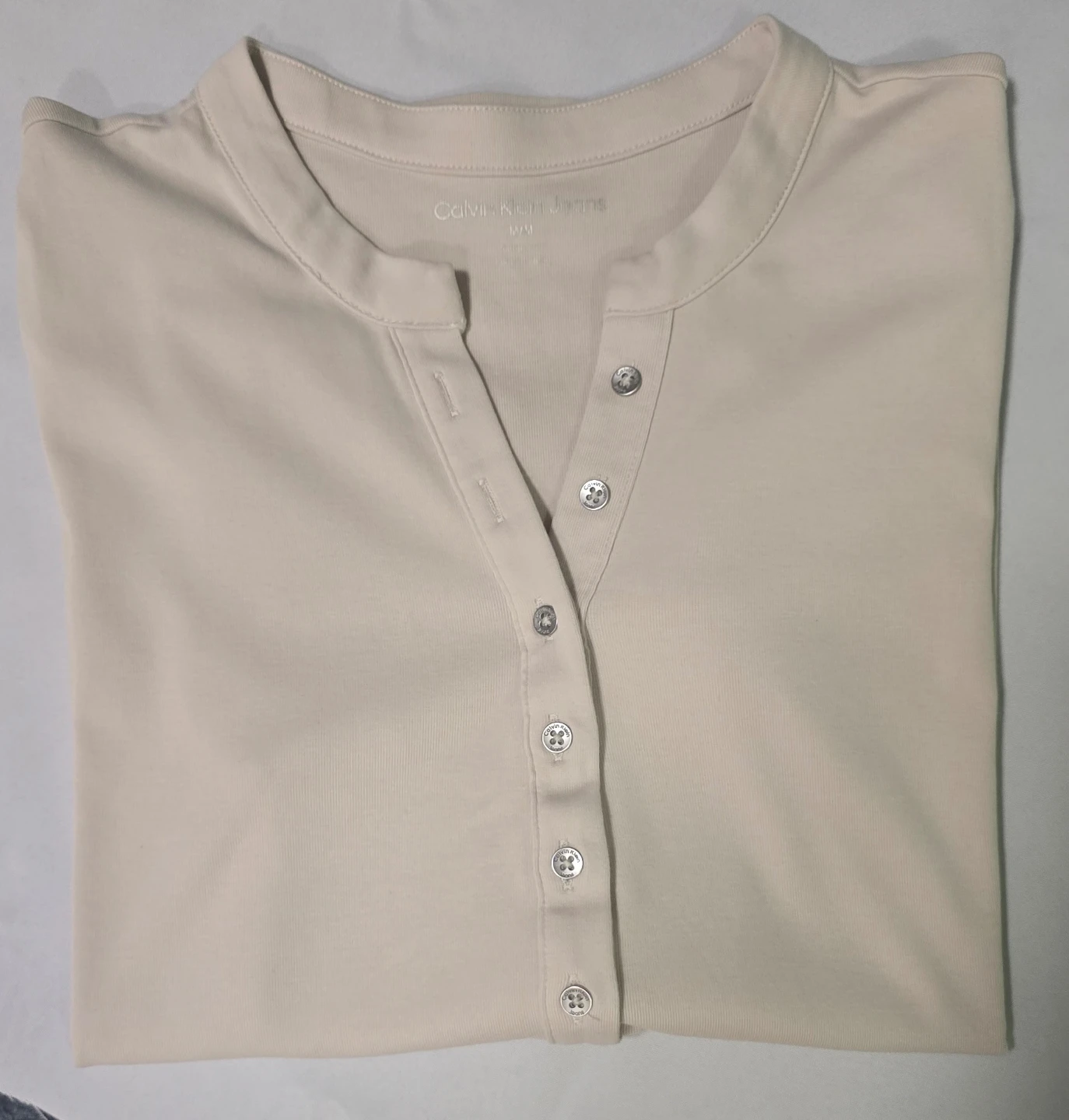 Brand new Calvin Klein V Neck Shirt Size S/P