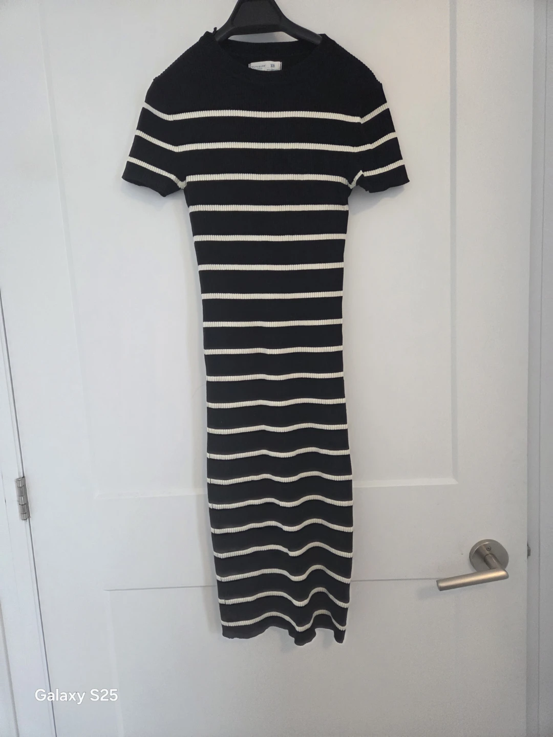 Primark Black and White Striped Ribbed Midi Dress - photo 2