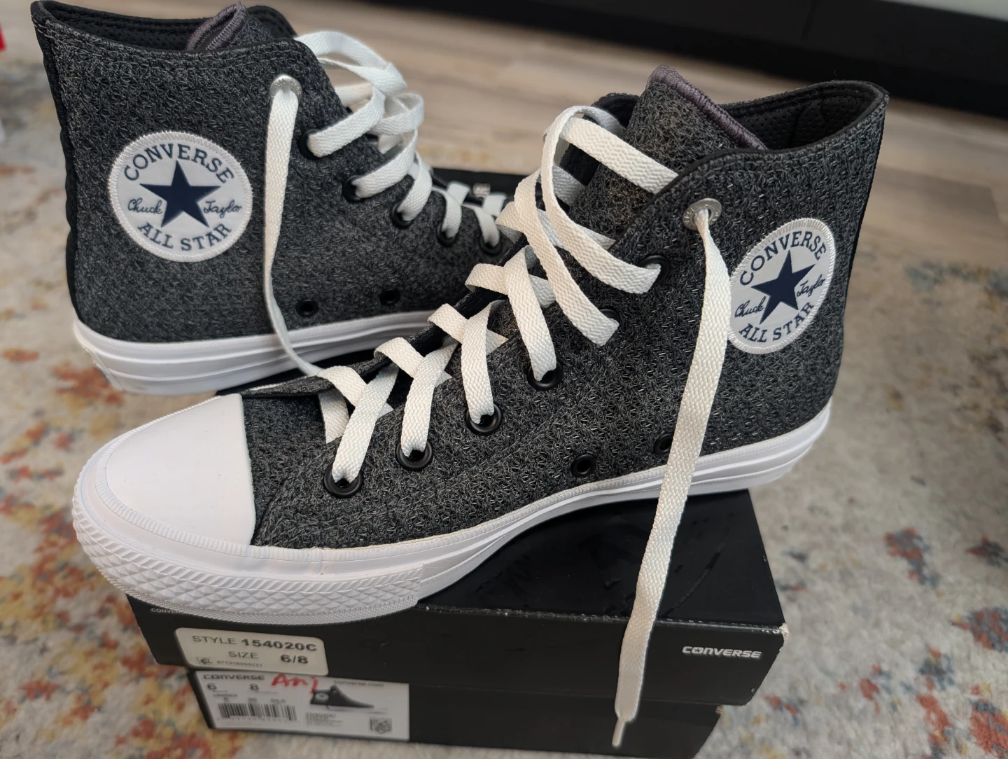 Converse Chuck Taylor All Star II High Top Shoes -  Size 6/8