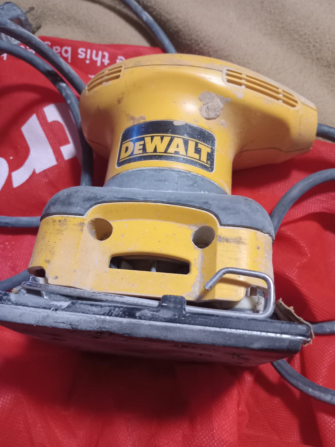 DEWALT Orbital Sander