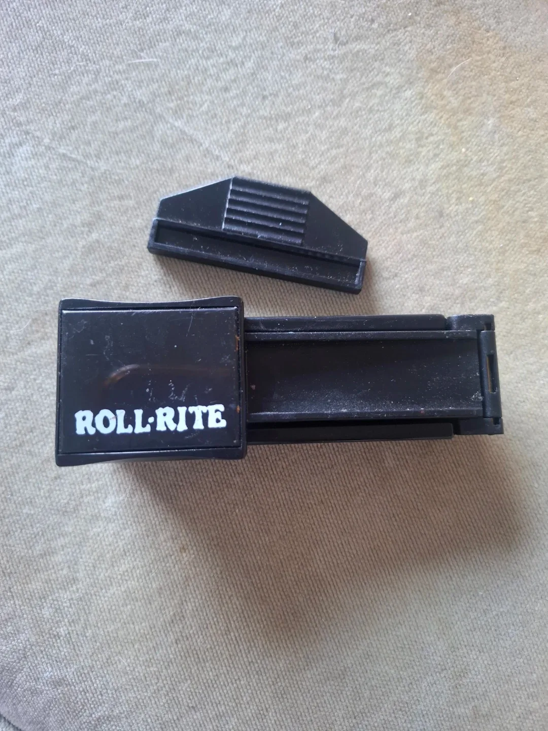 Roll-Rite cigarette rolling machine