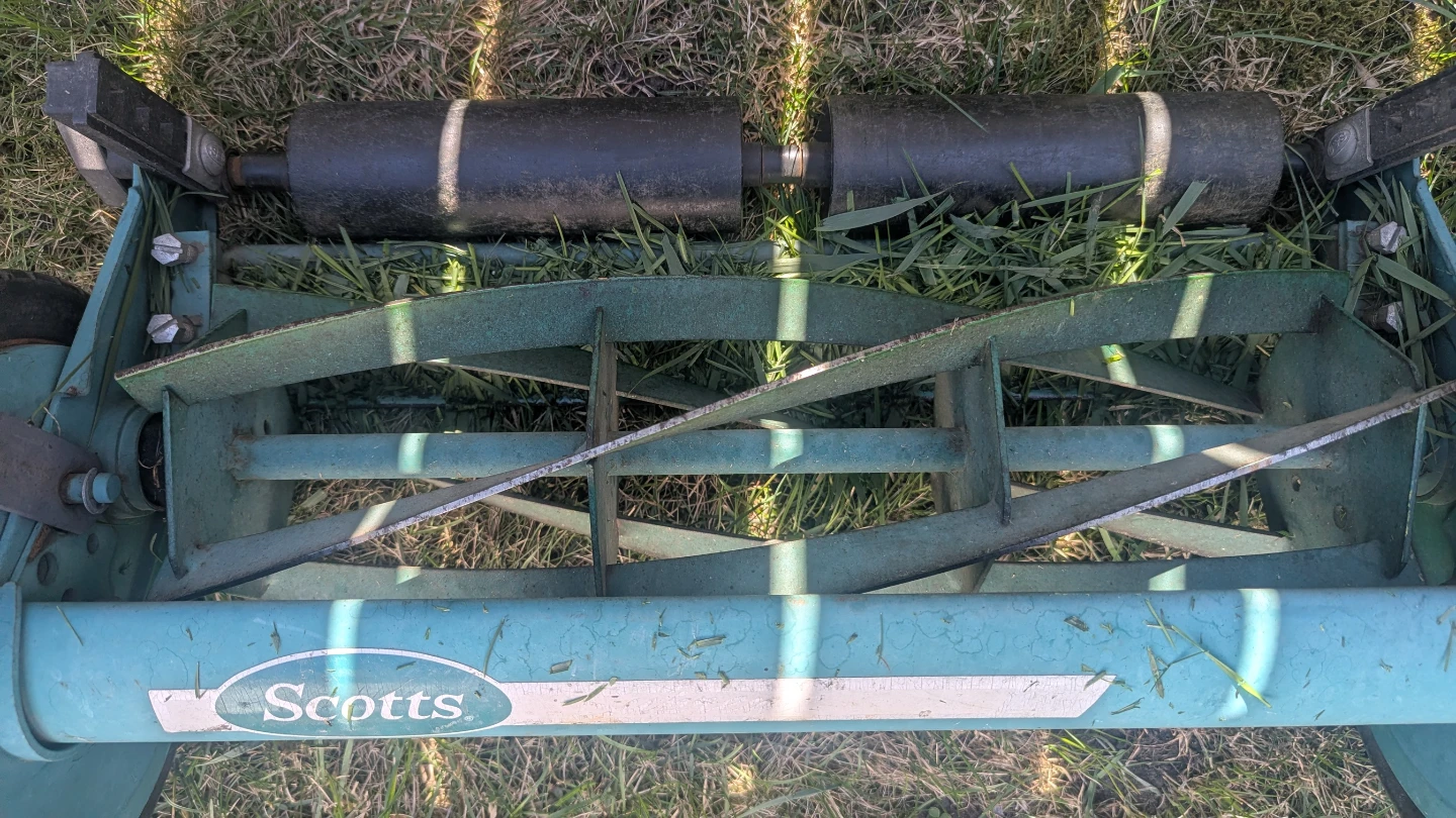 Scotts 20" Push Reel Mower - photo 3