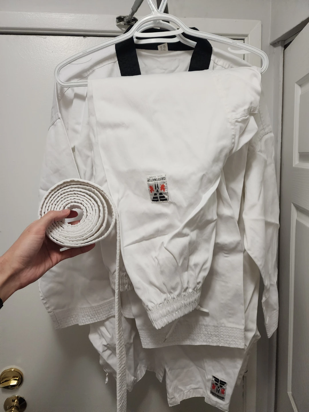 Taekwondo Uniform with Belt - photo 3