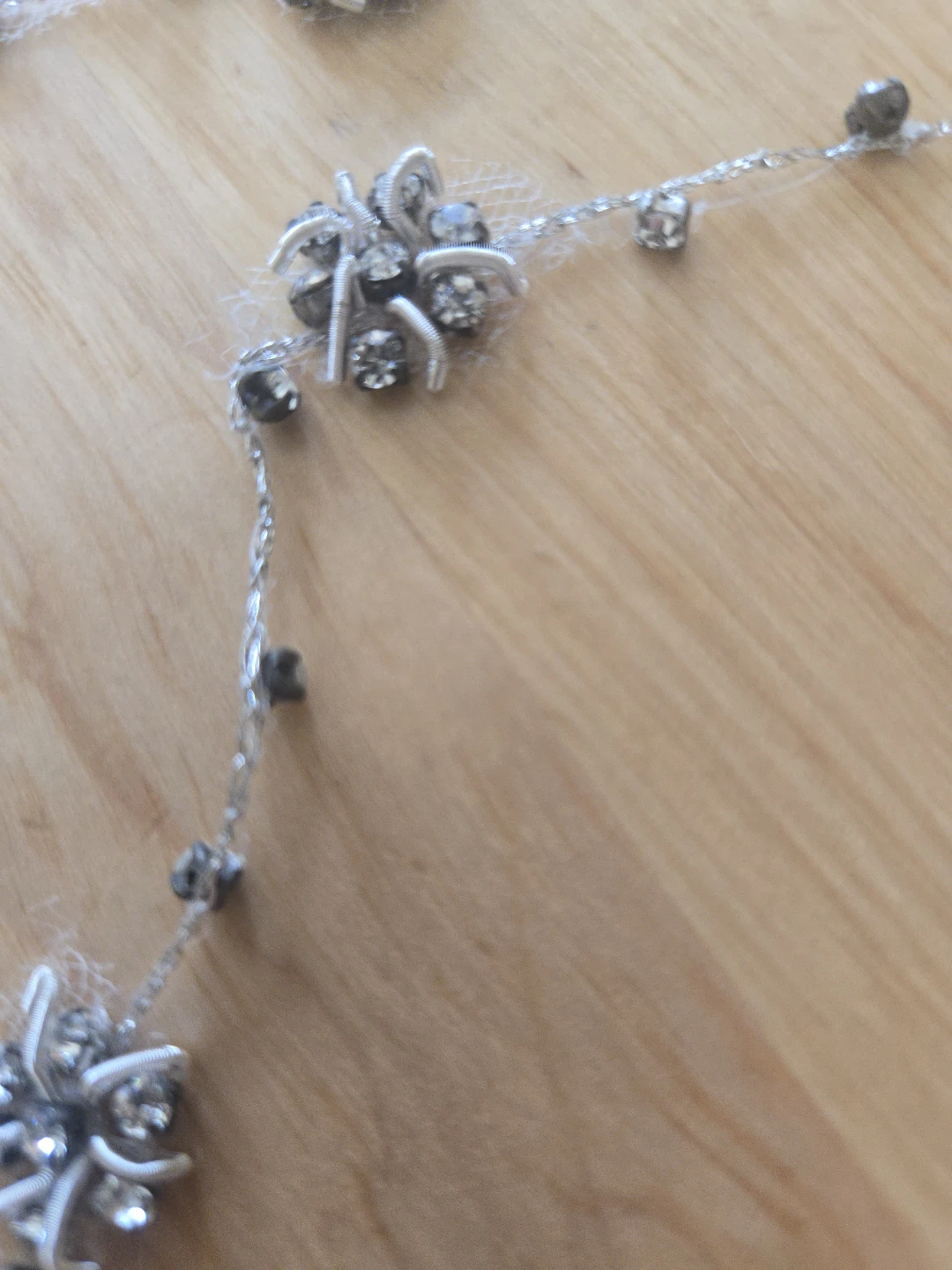 Silver Beaded Flower Trim with Rhinestones - photo 3
