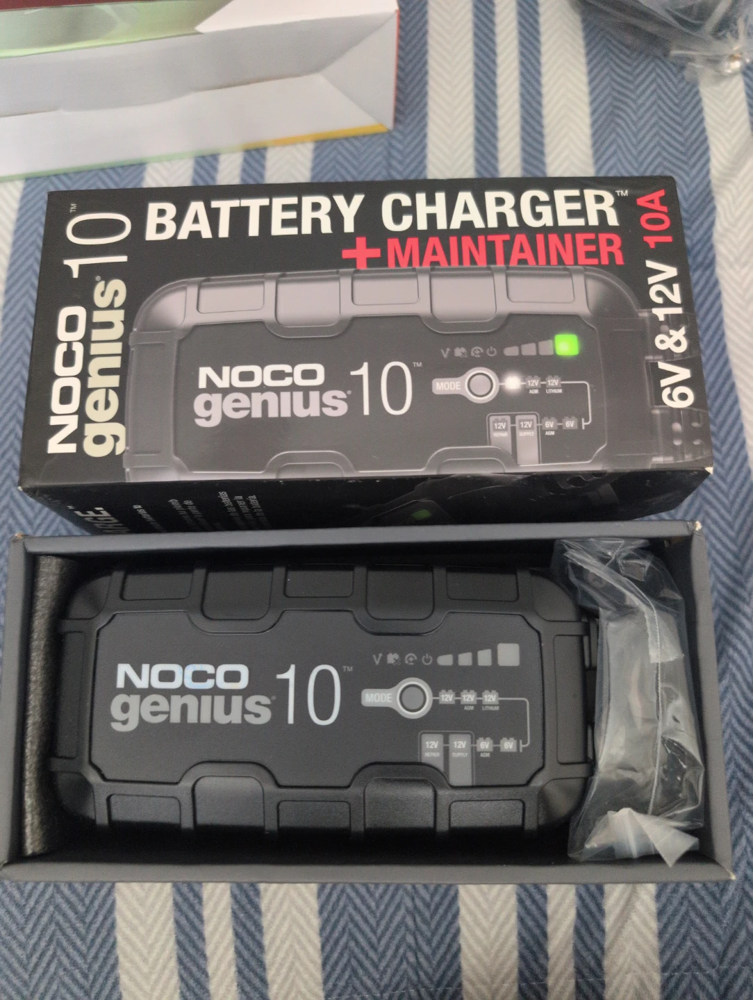 NOCO Genius 10 6V & 12V 10A Battery Charger Maintainer