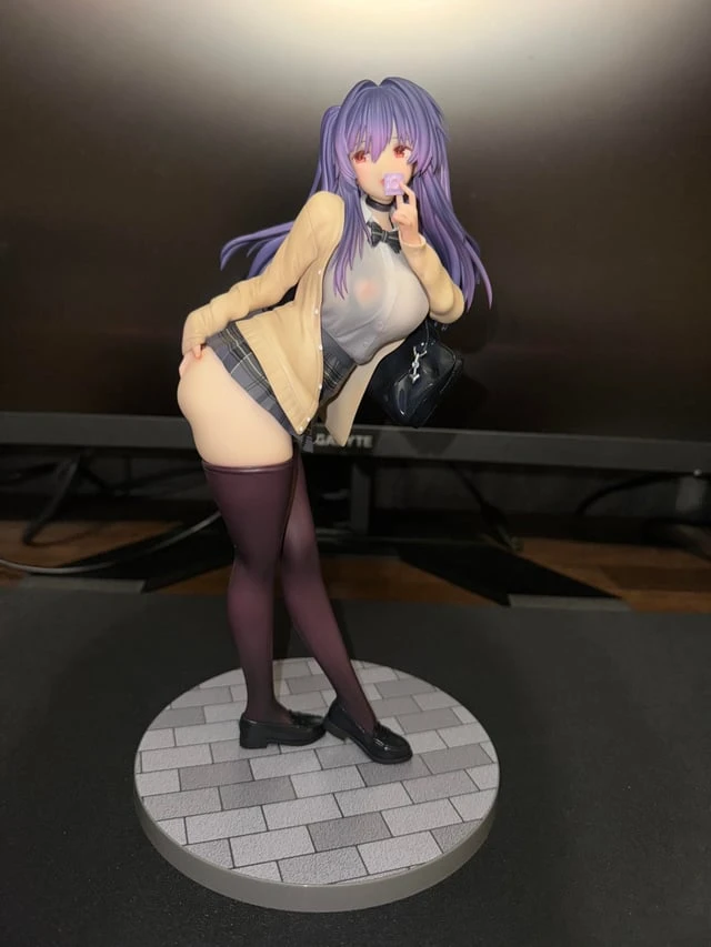Anime Figures for sale - 1/7 scale by FWAT