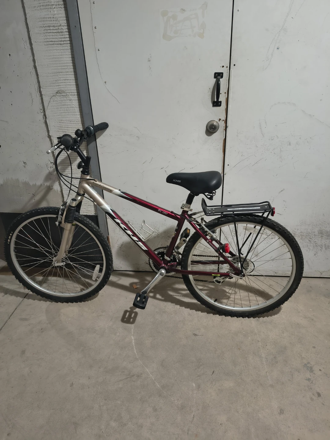 KHS Town and Country  21-Speed Mountain Bike