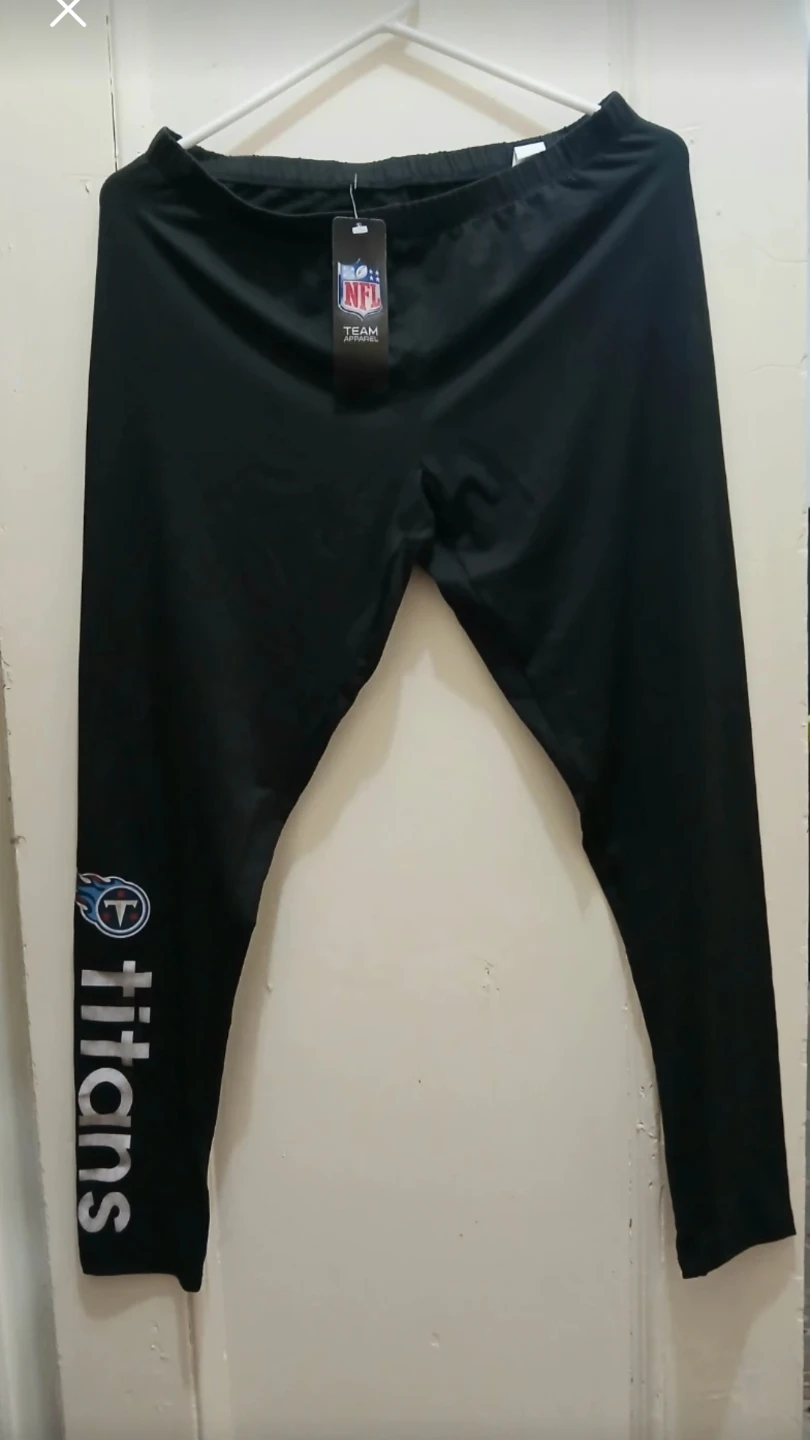 Lot of 5 Pairs of Women's Pants and Shorts - photo 4