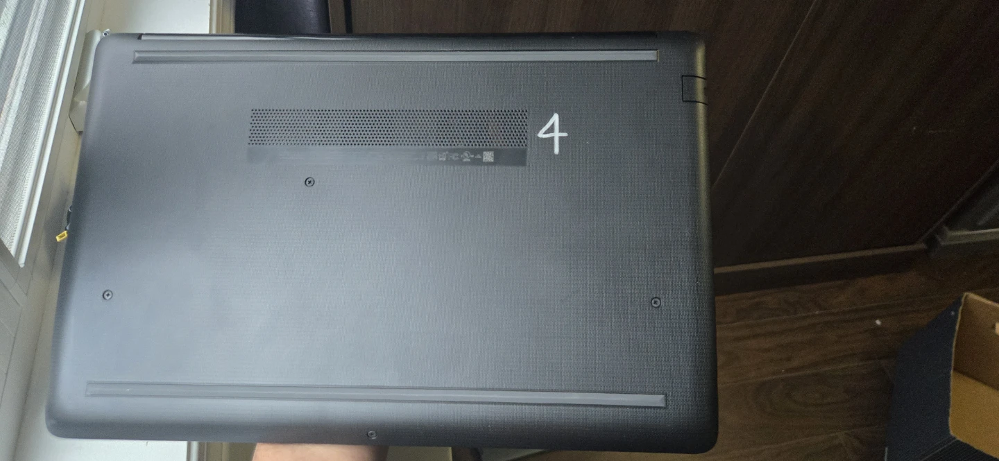 HP Laptop 15 1TB storage 8 gb ram - photo 3