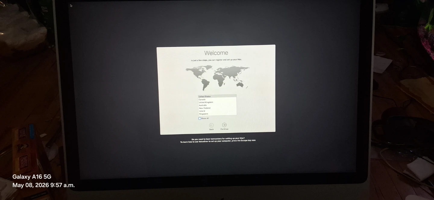Apple iMac Desktop Computer and apple airport NAS hub - photo 4