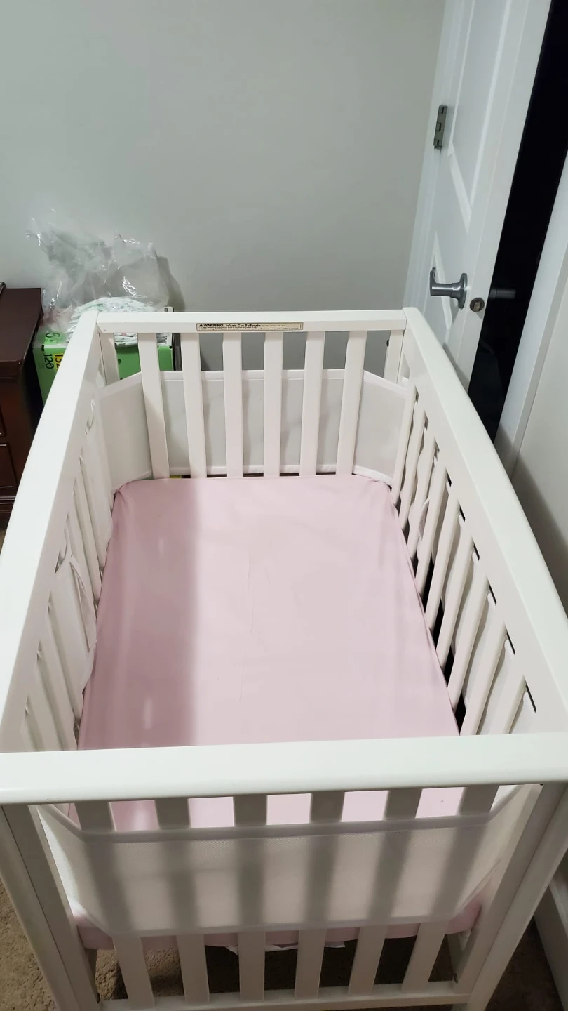 Child Craft Crib with Pink Bedding - photo 3