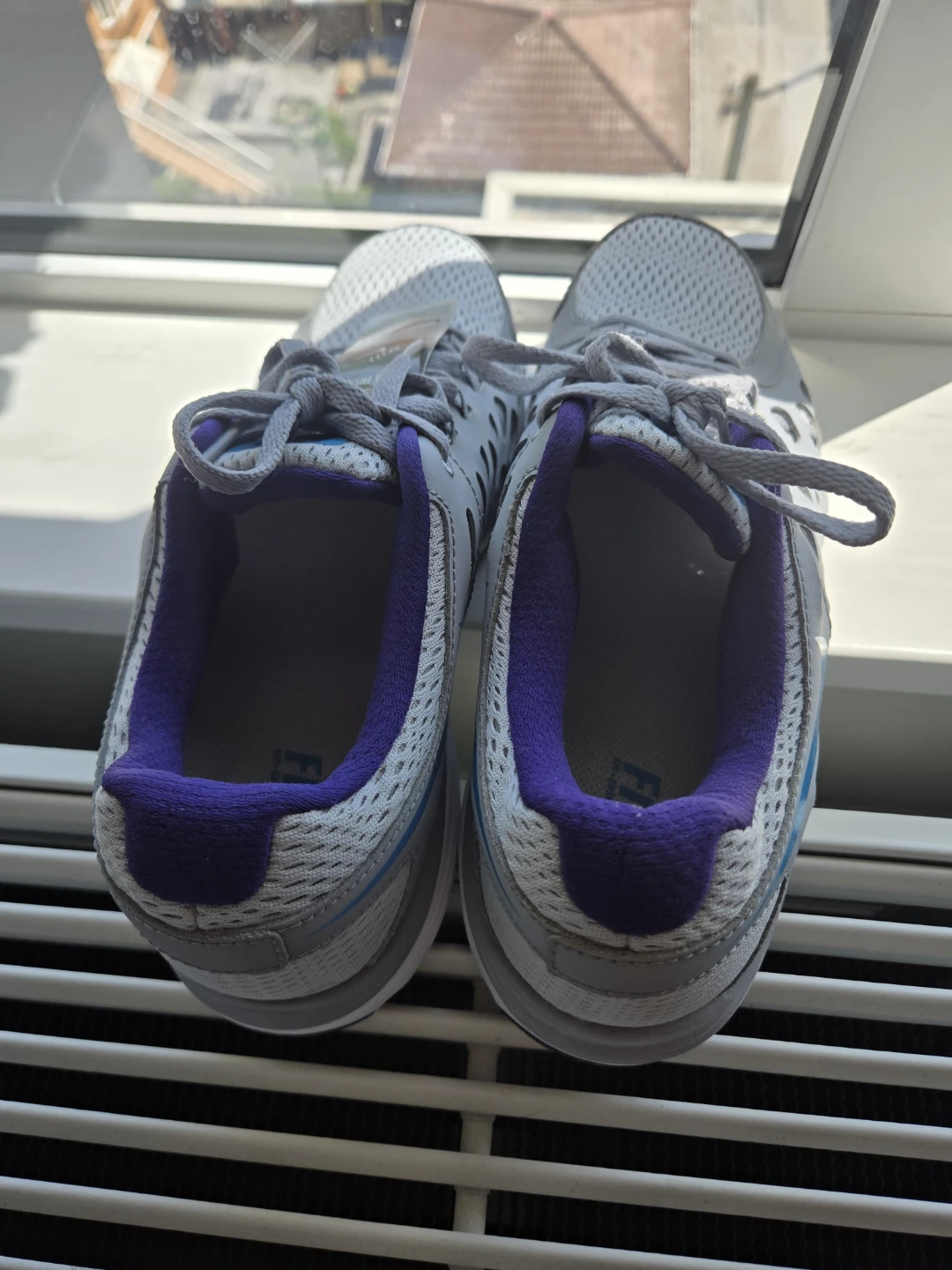 NikeWomen's Running Shoes - photo 2
