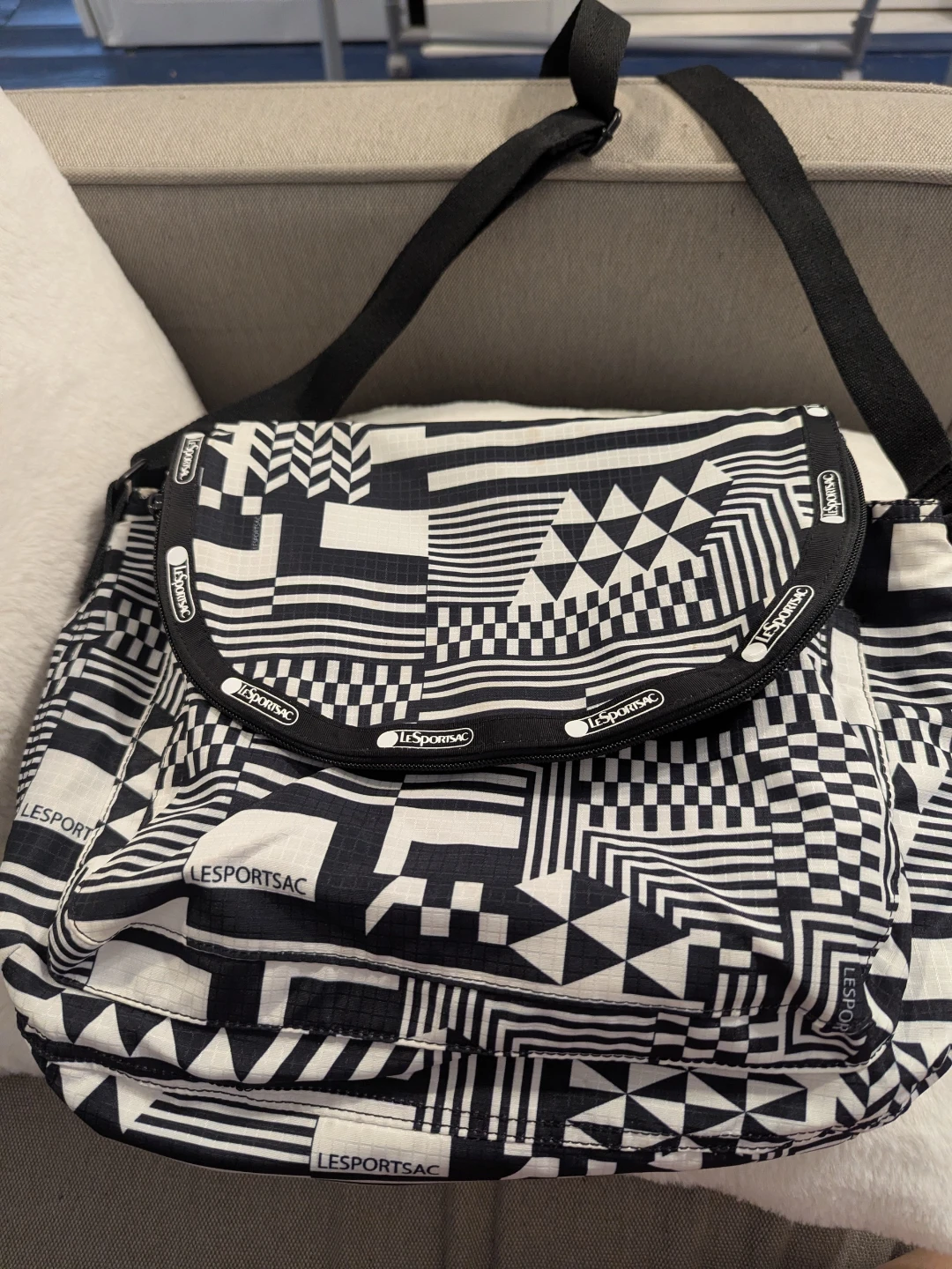 LeSportsac Black and White Geometric Print Shoulder Bag