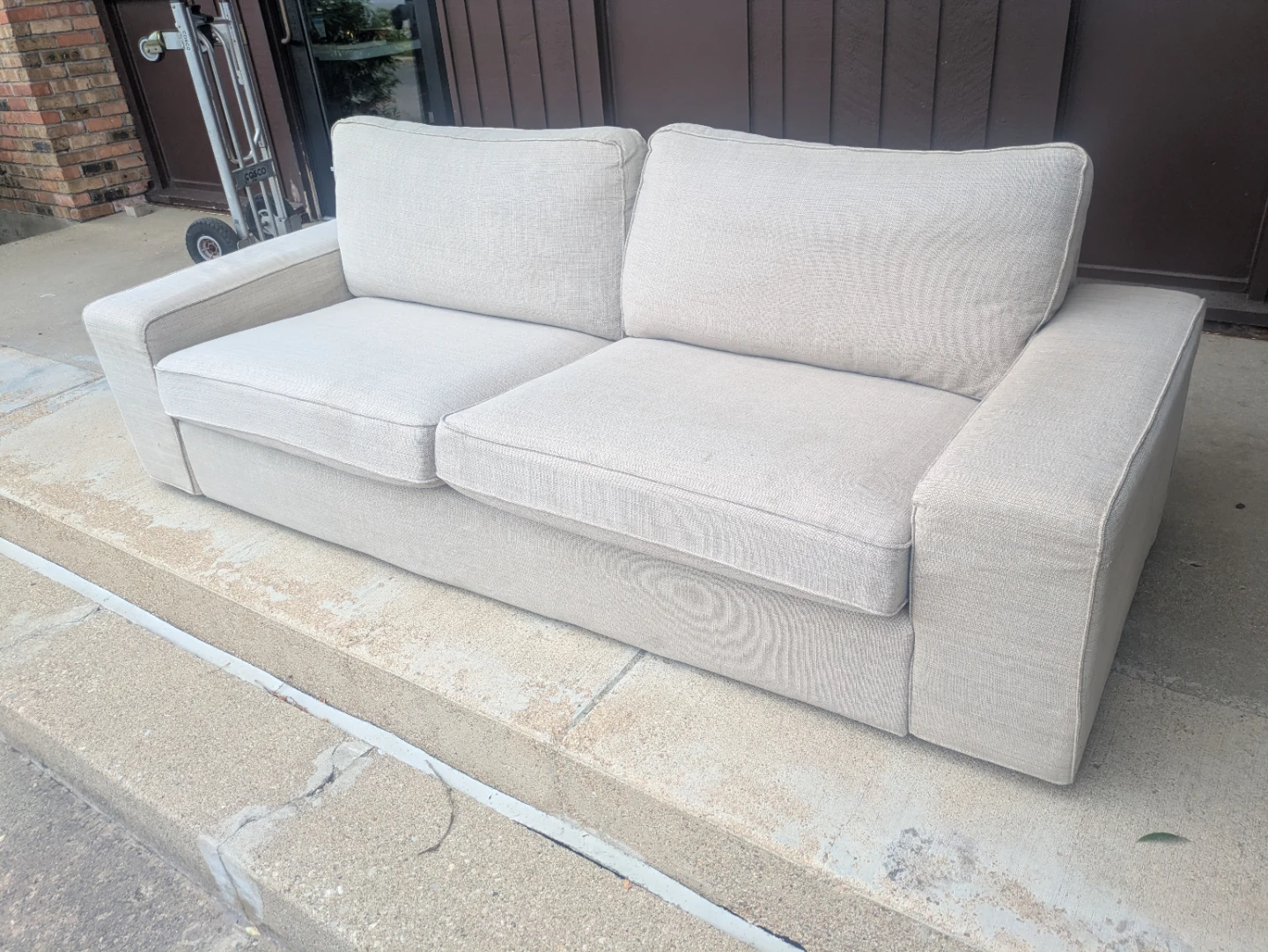 Ikea Couch - free delivery