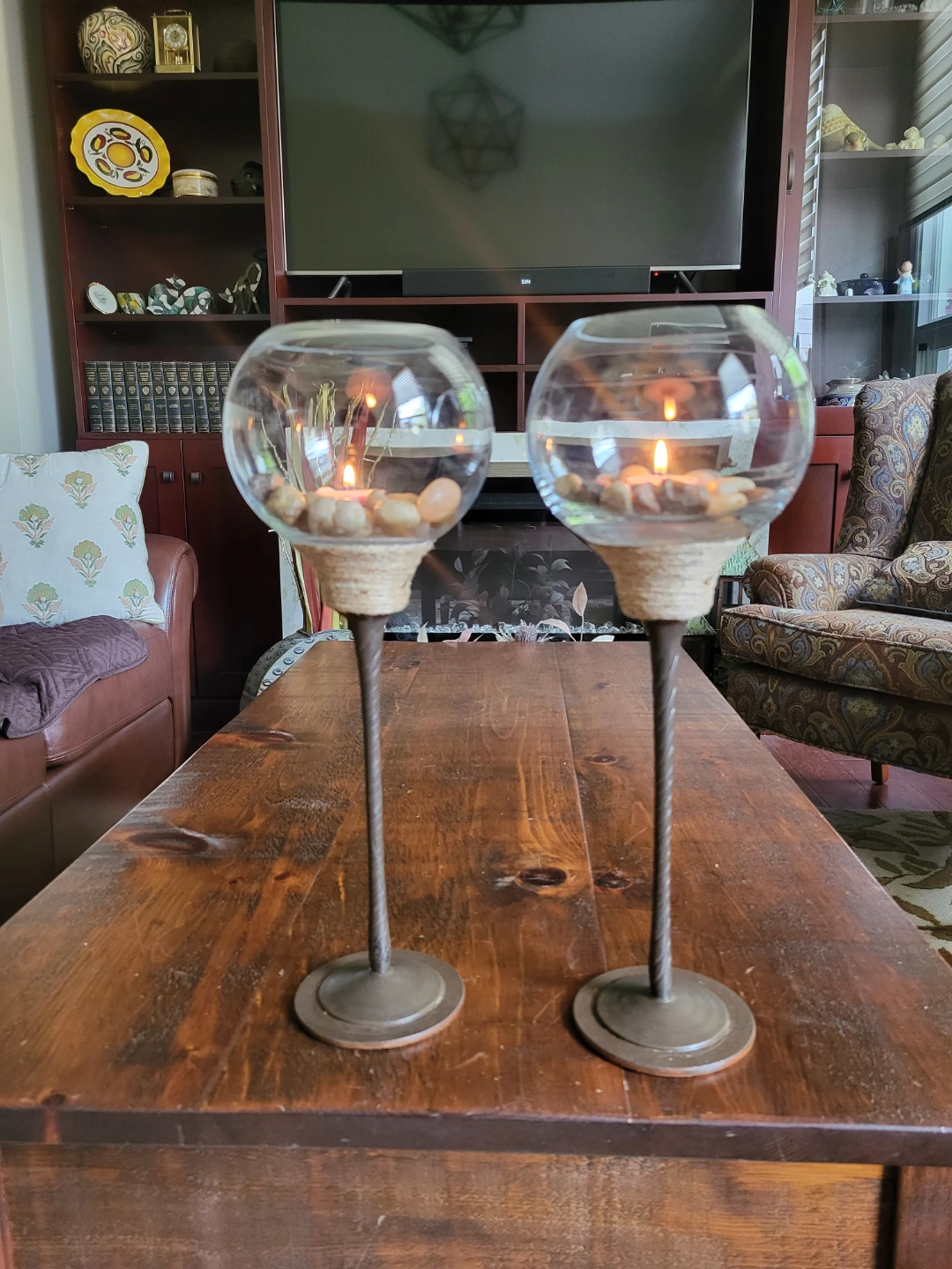 Set of 2 Glass Sphere Candle Holders with Metal Stands