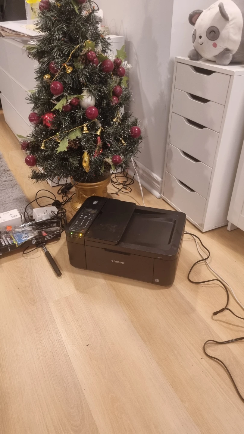 Canon PIXMA TR4520 All-in-One Printer - photo 2