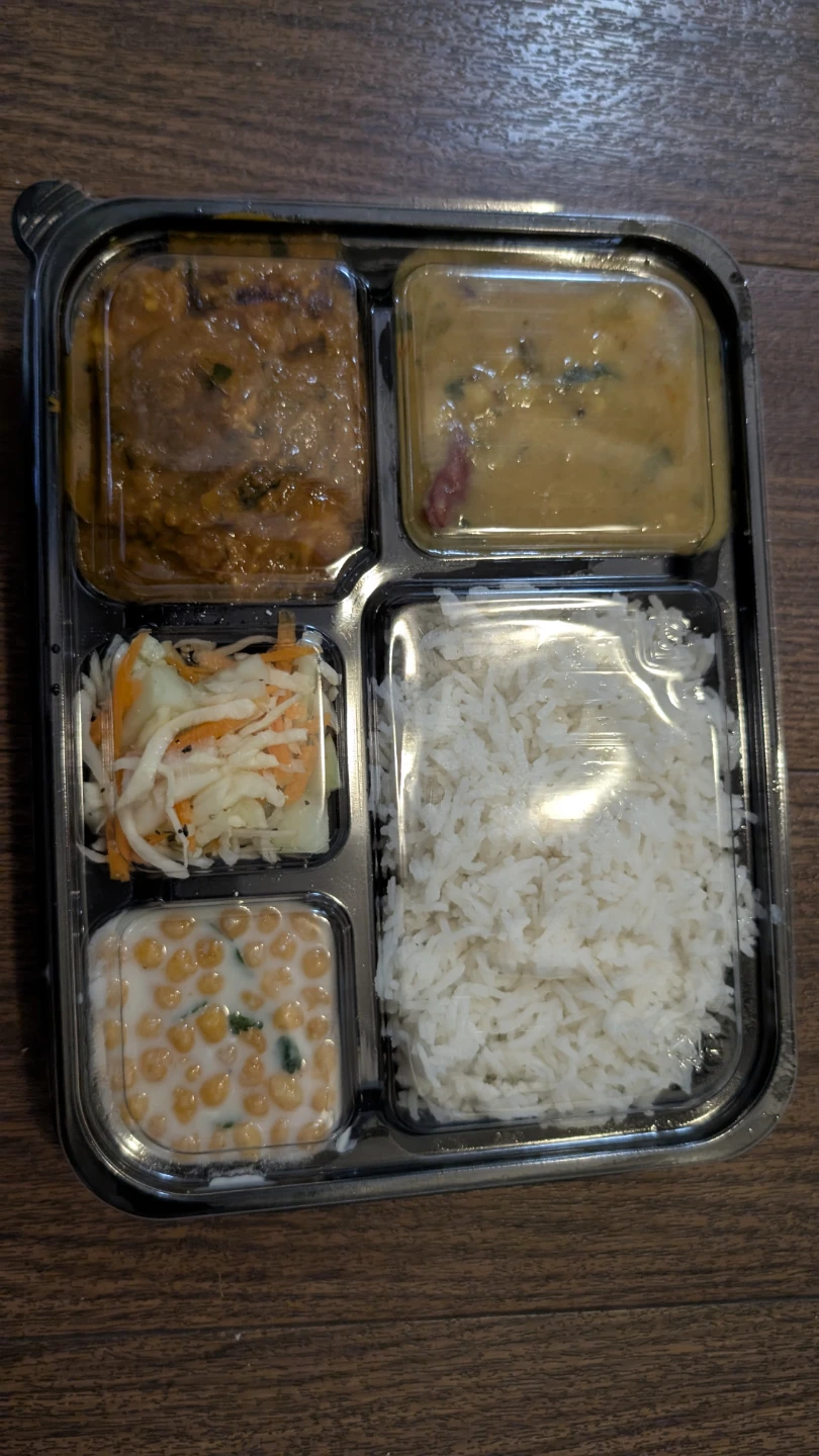 Kalp's Kitchen Veg Thali Special - photo 3