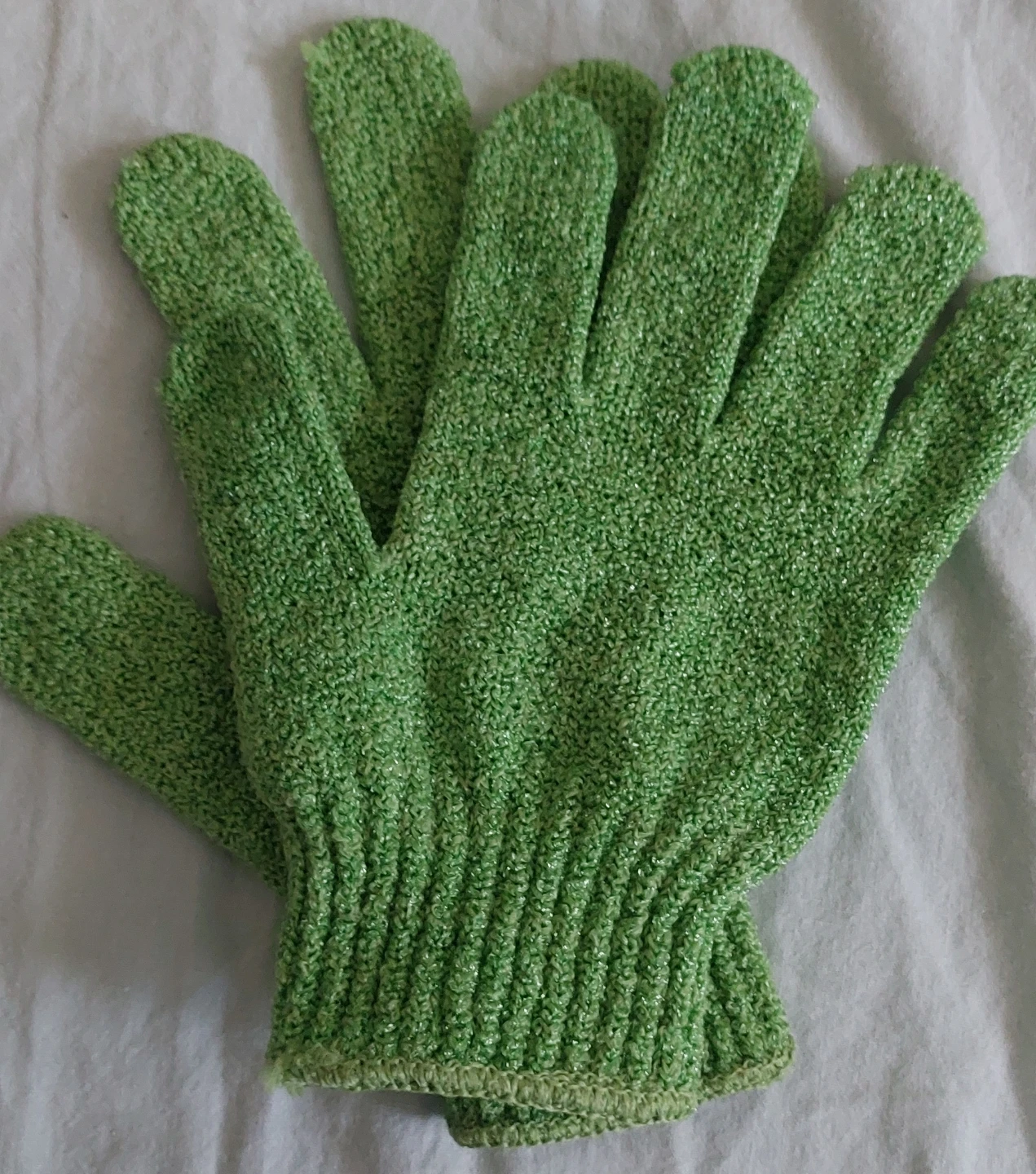 The Body Shop Exfoliating Gloves - Green