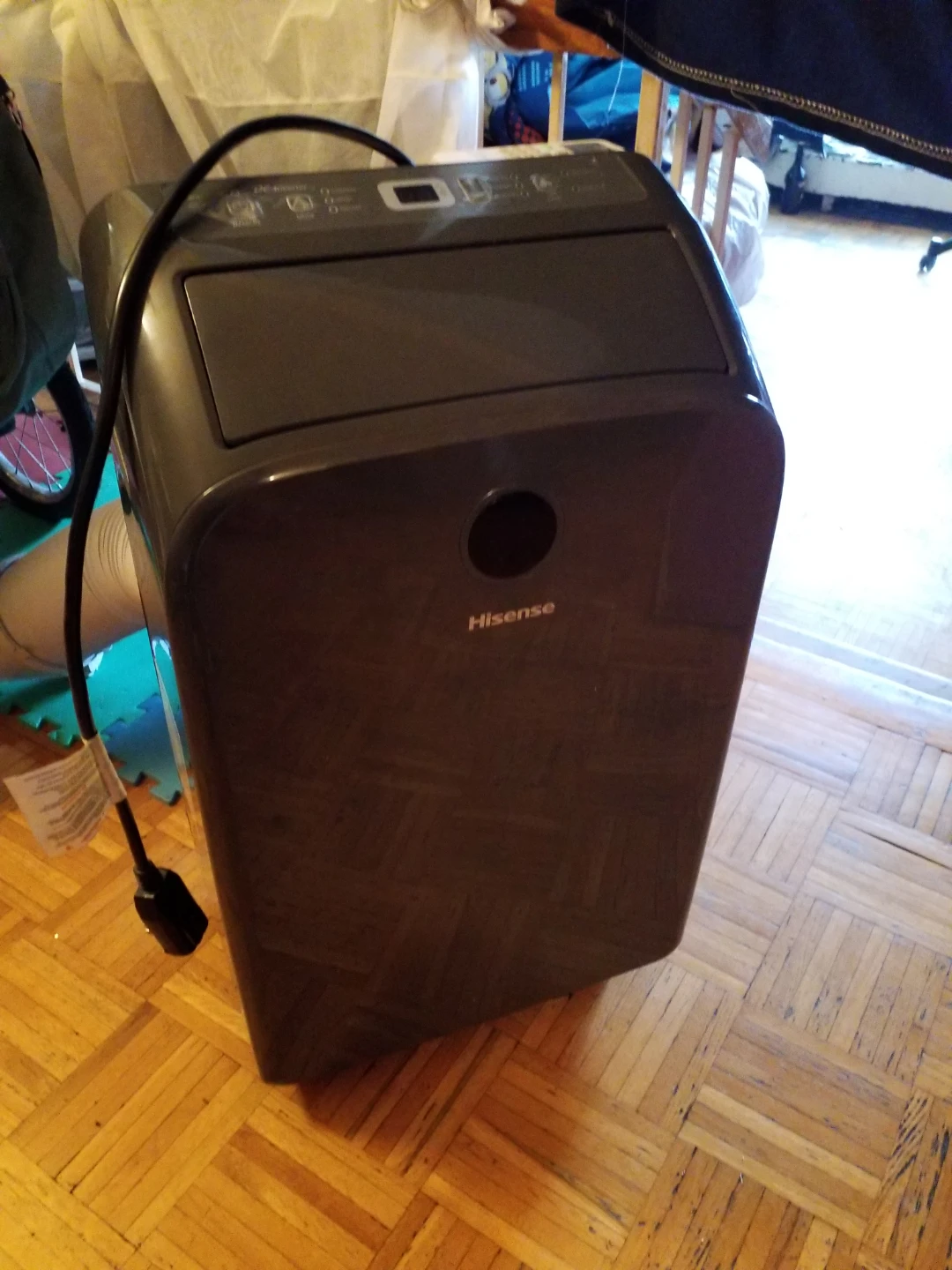 Hisense Portable Air Conditioner with Remote - photo 3