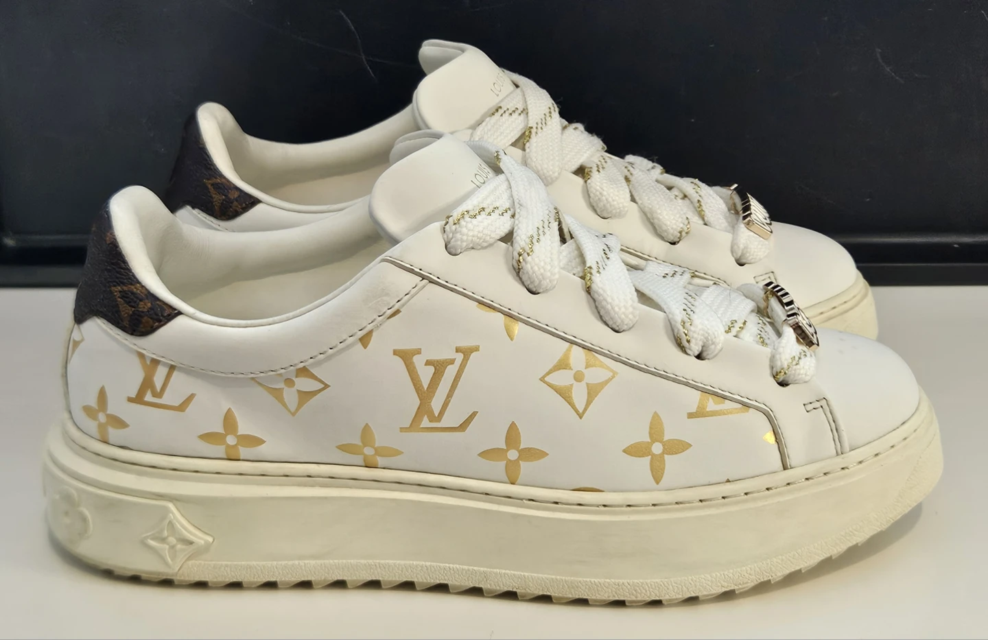 Louis Vuitton woman's Timeout Sneakers - photo 2