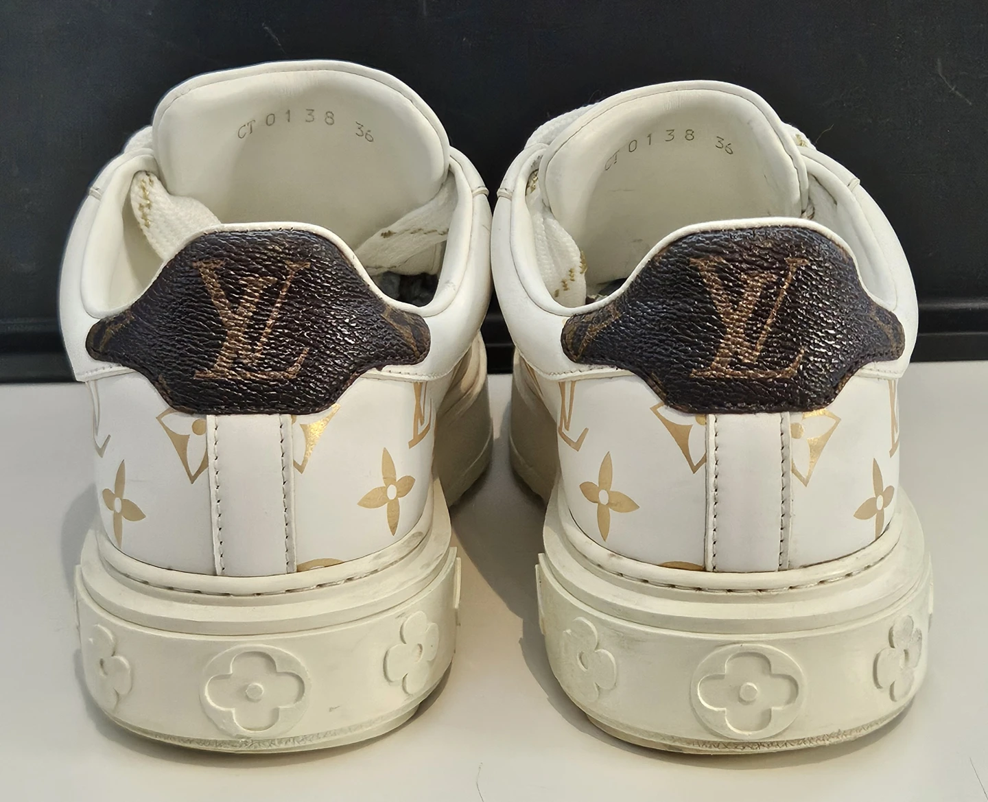Louis Vuitton woman's Timeout Sneakers - photo 3