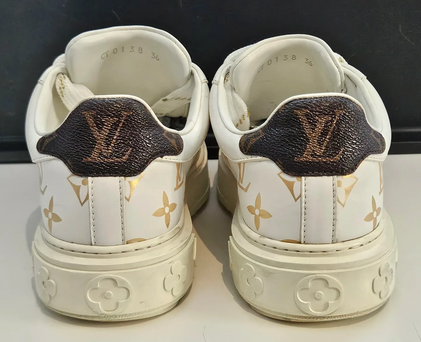 Louis Vuitton woman's Timeout Sneakers - photo 3