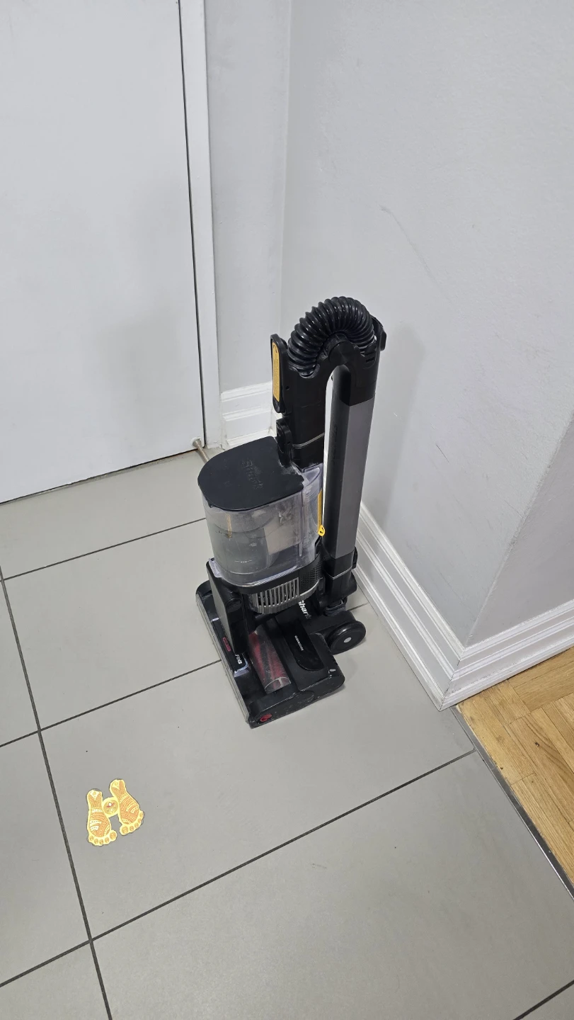Shark Cordless Stick Vacuum Stratos - photo 2