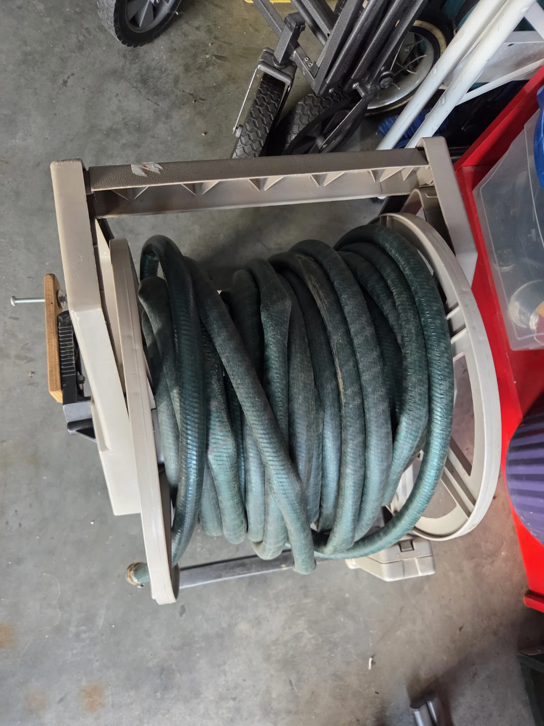 Garden Hose Reel with Green Hose