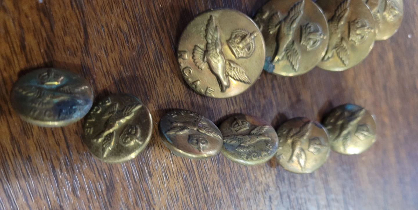 Vintage Military Style Buttons Lot - photo 2