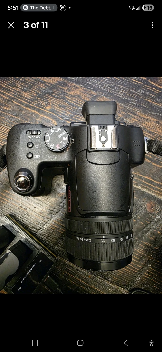 Panasonic Lumix DMC-FZ50 Digital Camera with 2 new Batteries - photo 3