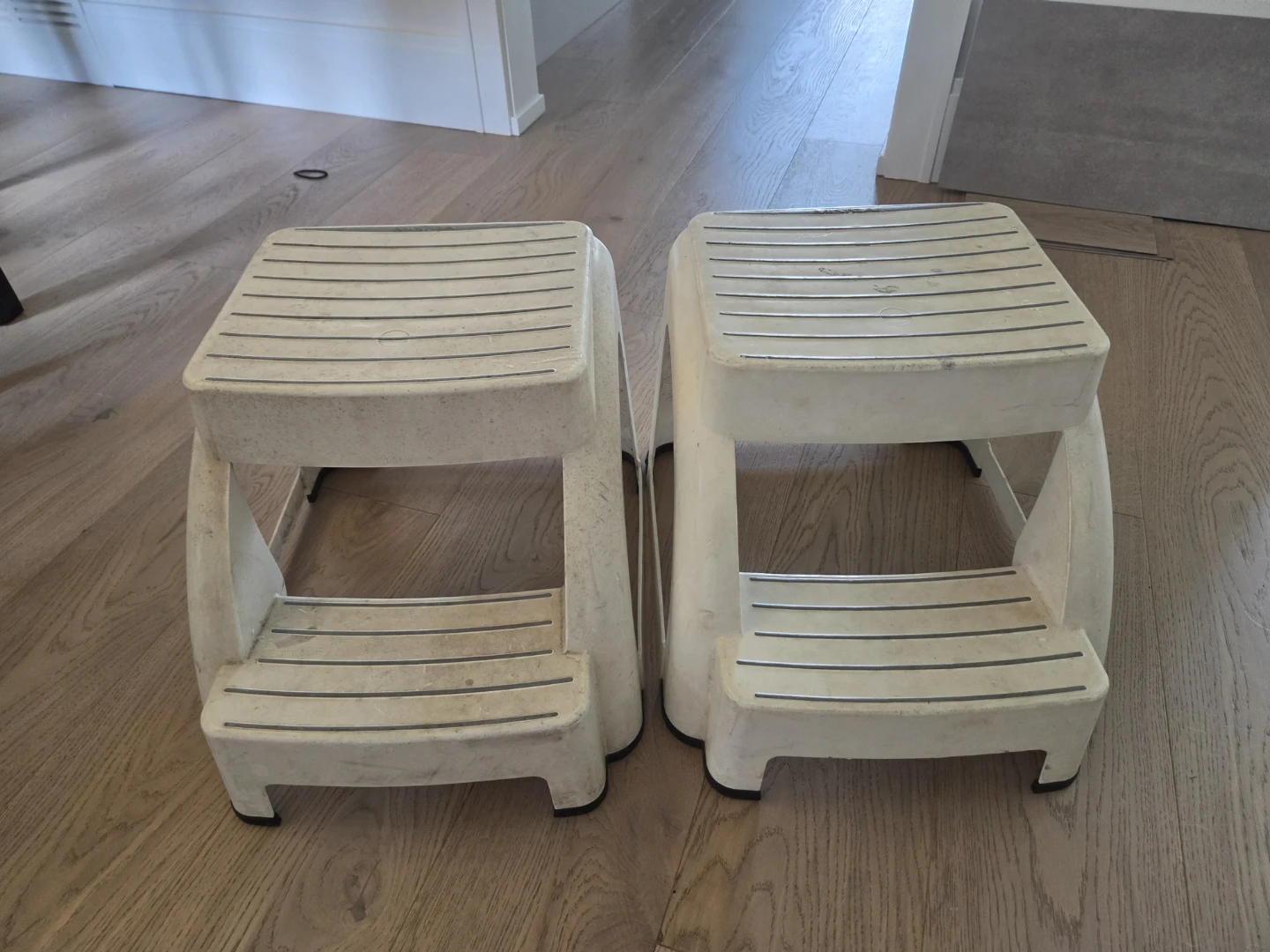 Pair of White Step Stools - photo 2