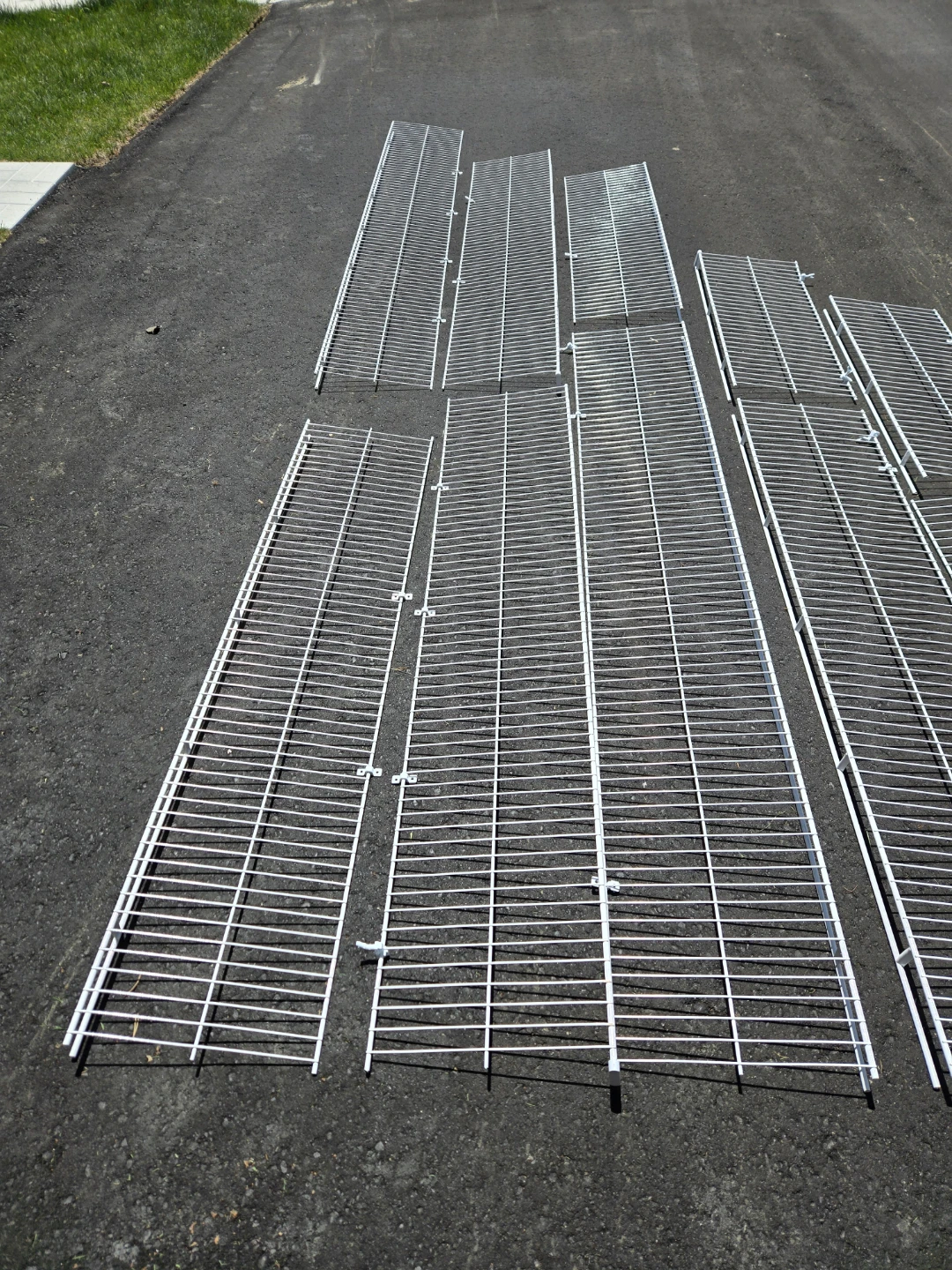 Metal shelving - photo 2